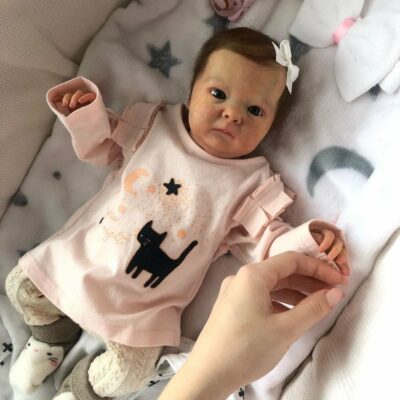 17'' Realistic Sweet Boneca Bebe Reborn Girl Reborns Gift for Sale Weighted Toddler Silicone Reborn Baby Doll  MoonPie Reborns® Queena